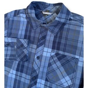 Smartwool Mens Blue Plaid Long Sleeve Button Down Shirt Single Pocket Size M
